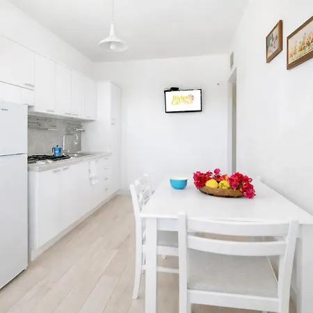 Lägenhetshotell Residenza Marinella