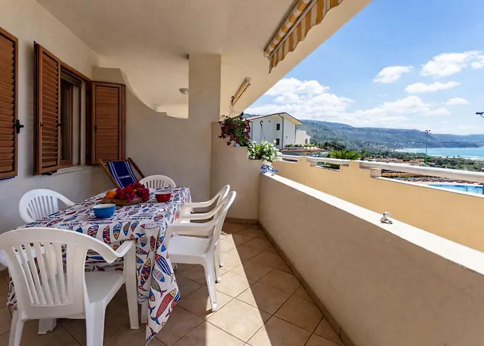 Residenza Marinella Aparthotel 3*